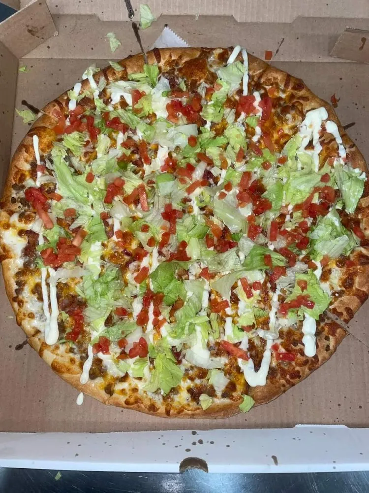 Bacon Cheeseburger Pizza