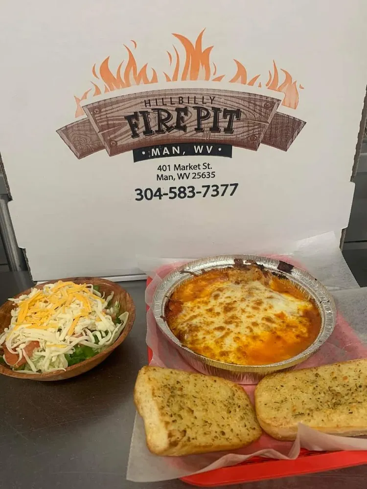 Lasagna Dinner w Side Salad